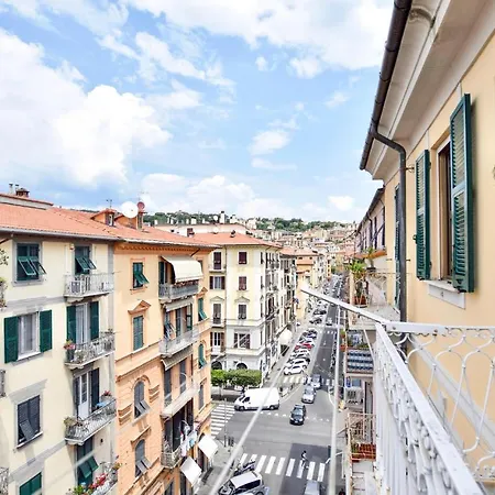 Apartment Stunning In La Spezia